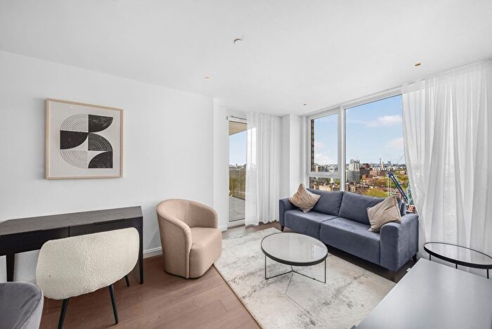 1 Bedroom Flat To Rent In Gasholder Place, London, SE11