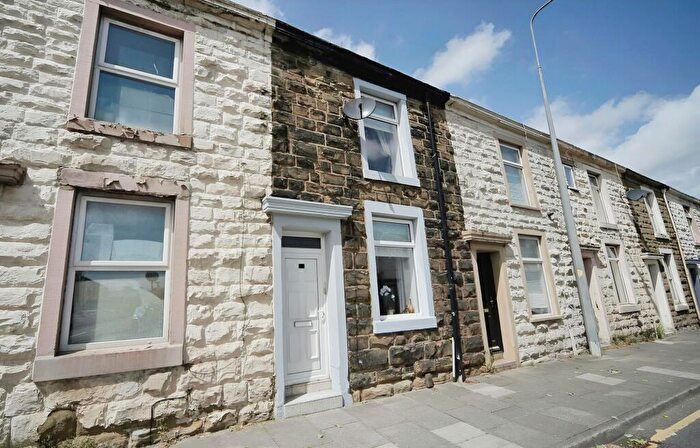 2 Bedroom Property To Rent In Blackburn Road, Great Harwood, BB6