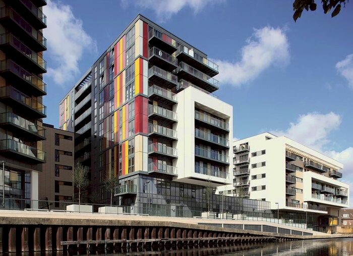 2 Bedroom Flat To Rent In Homerton Road, London, E9