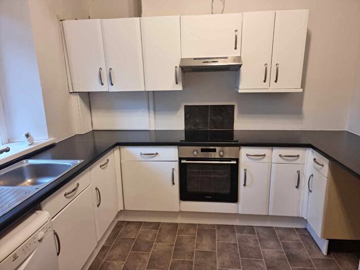 2 Bedroom Flat To Rent In Esselmont Avenue, Aberdeen, AB25