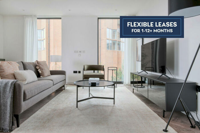 2 Bedroom Apartment To Rent In Vaughan Way, London, , Uk, E1W