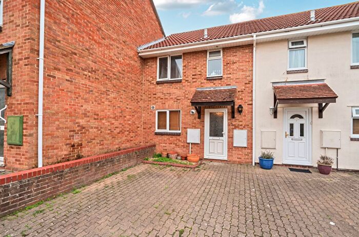 2 Bedroom Terraced House For Sale In Cygnet Court, Fareham, Hampshire, PO16