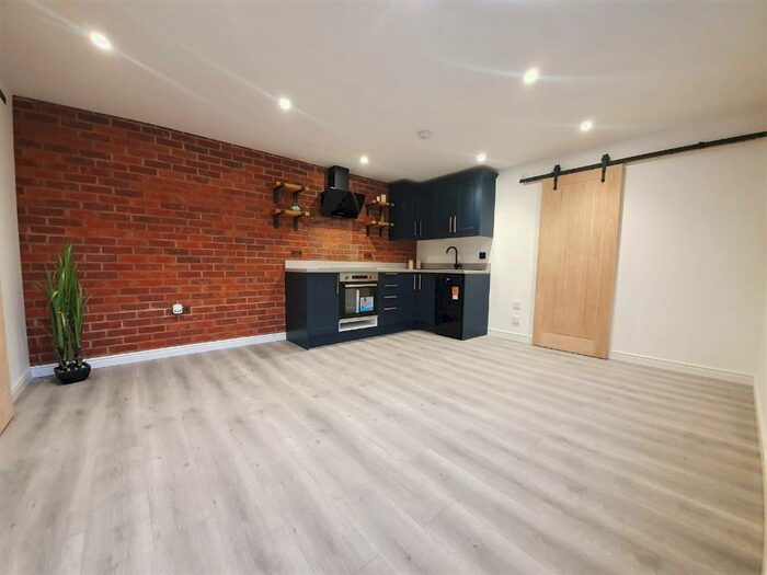 1 Bedroom Flat To Rent In High Street, Watton, IP25