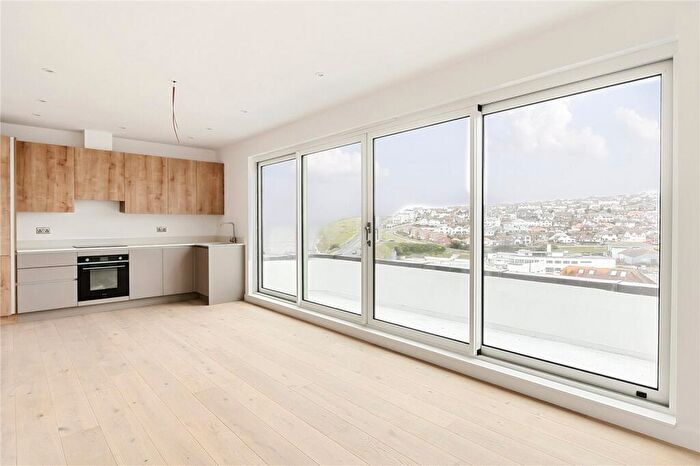 1 Bedroom Flat To Rent In Chichester Drive East, Brighton, BN2