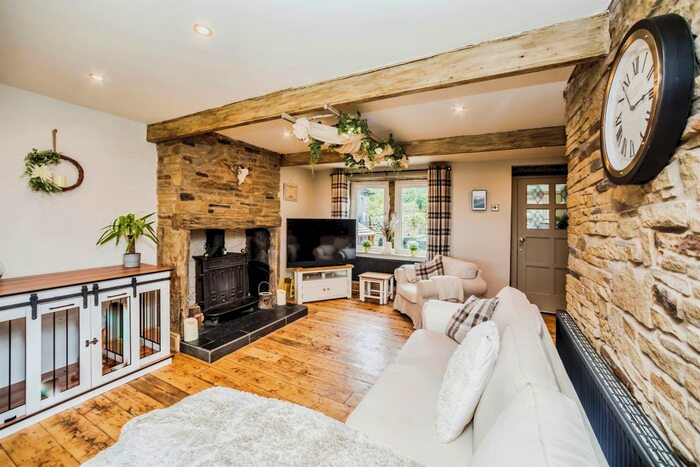 2 Bedroom Property For Sale In Camp Hill, Scammonden, Huddersfield, HD3