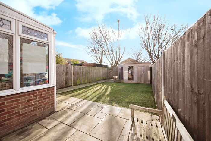 3 Bedroom Terraced House For Sale In Luddenham Close, Maidstone, Kent, ME14