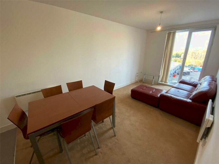 2 Bedroom Apartment To Rent In Springfield Court, Manchester City Centre, Manchester, M3