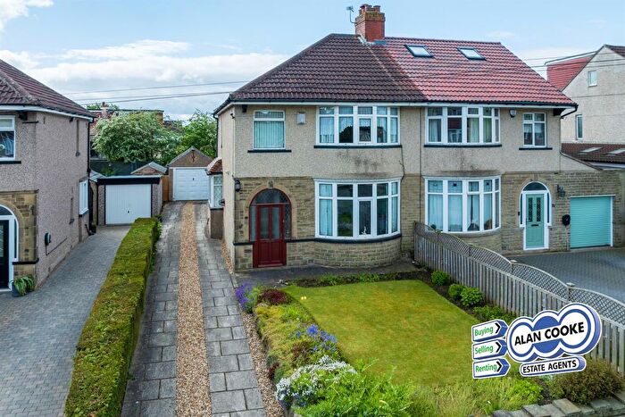 3 Bedroom Semi-Detached House For Sale In Carr Manor Road, Moortown, Leeds, LS17