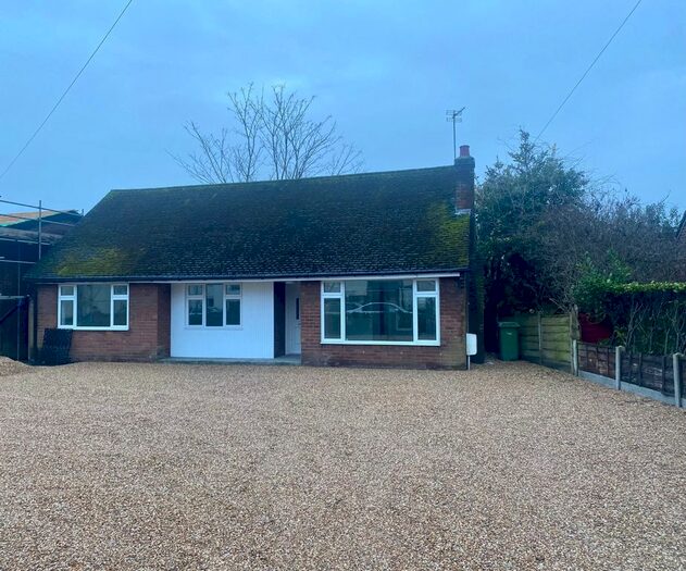 3 Bedroom Detached House To Rent In Warrington Road, Culcheth, Warrington, Cheshire, WA3