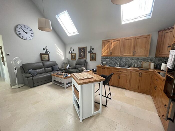 2 Bedroom Property To Rent In Arbele Barn, Chapel Lane, Blean, Canterbury, Kent, CT2