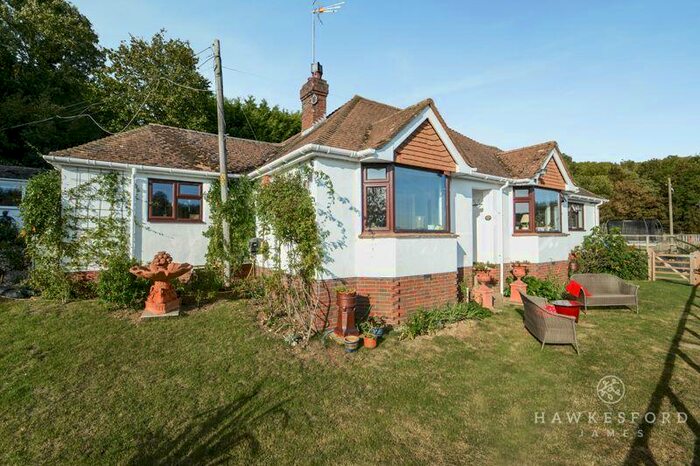 4 Bedroom Equestrian Facility For Sale In Broad Oak Road, Milstead, Sittingbourne, ME9