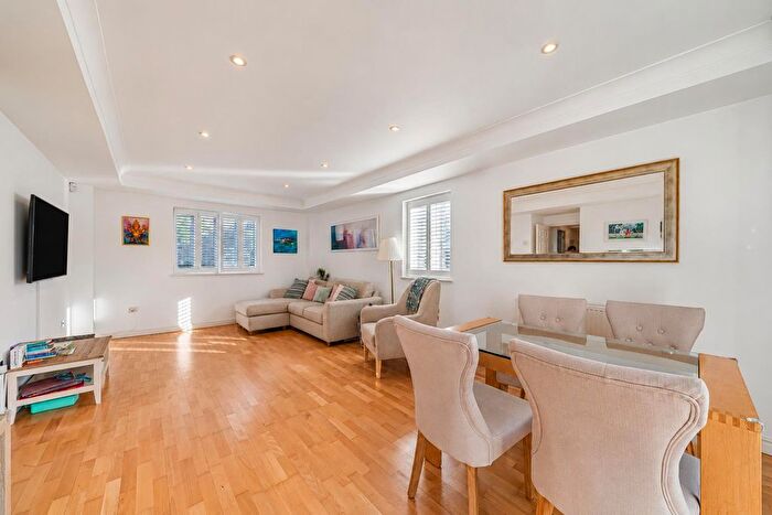 2 Bedroom Flat To Rent In Pennington Court, Rotherhithe, SE16