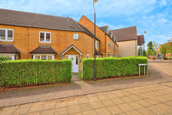3 Bedroom Terraced House For Sale In Wilks Walk, Grange Park, Northampton, Northamptonshire, NN4