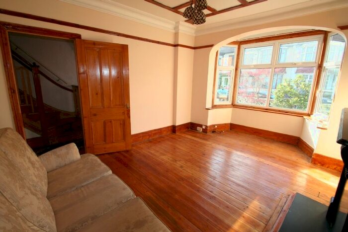 3 Bedroom Terraced House To Rent In Lyndhurst Road, Thornton Heath, CR7