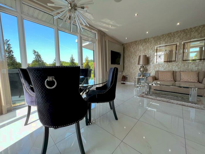 2 Bedroom Flat To Rent In Catrine, Watkiss Way, Cardiff, CF11