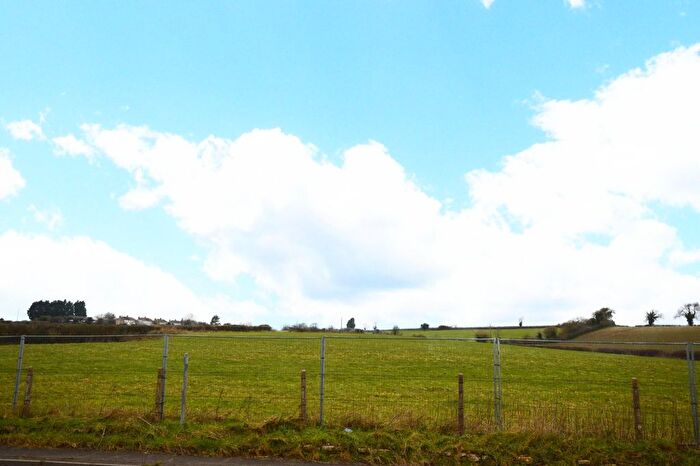 3 Bedroom Terraced House For Sale In Bath Road, Farmborough, Bath, BA2