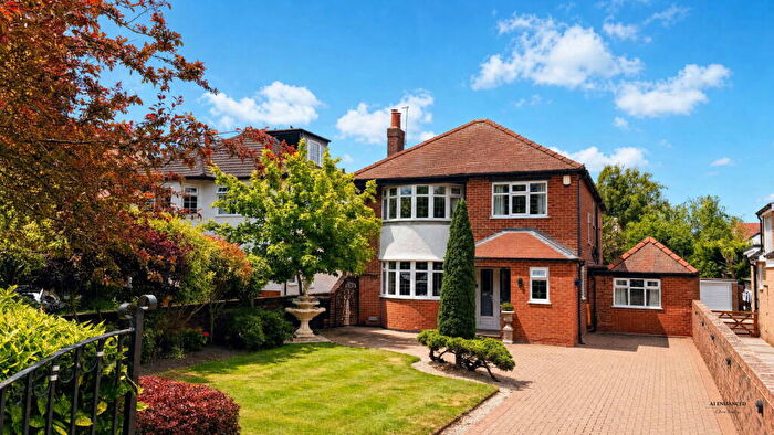 4 Bedroom Detached House For Sale In Cambridge Road, Southport, PR9