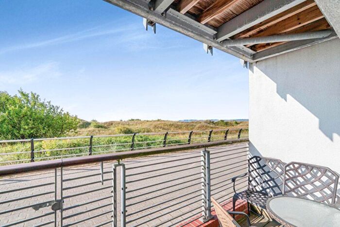 2 Bedroom Apartment To Rent In St Margarets Court, Maritime Quarter, Swansea, SA1