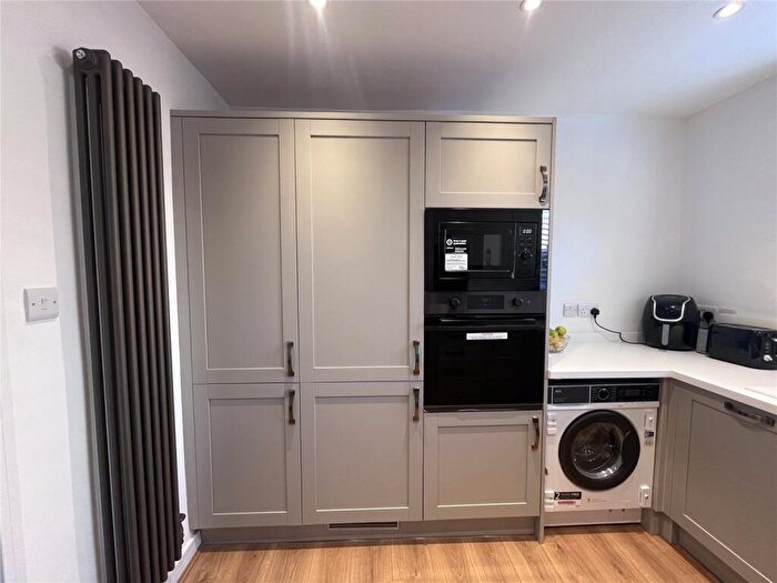 2 Bedroom Bungalow For Sale In Hillside Road, Penyffordd, Chester, Flintshire, CH4