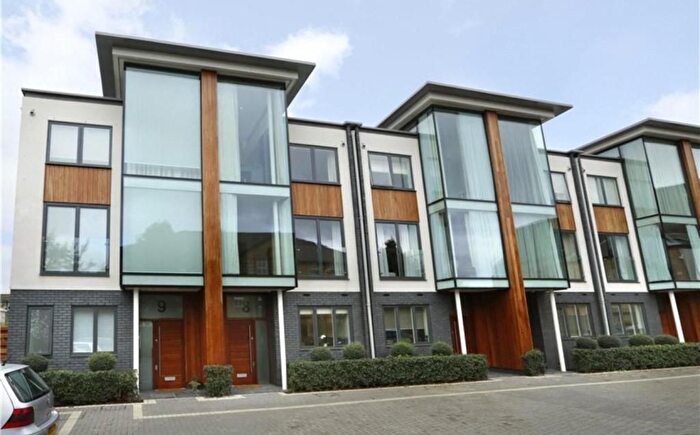 4 Bedroom Terraced House To Rent In Page Mews, London, SW11