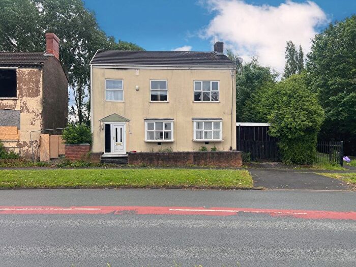 4 Bedroom Detached House For Sale In A Mason Street, Bilston, WV14