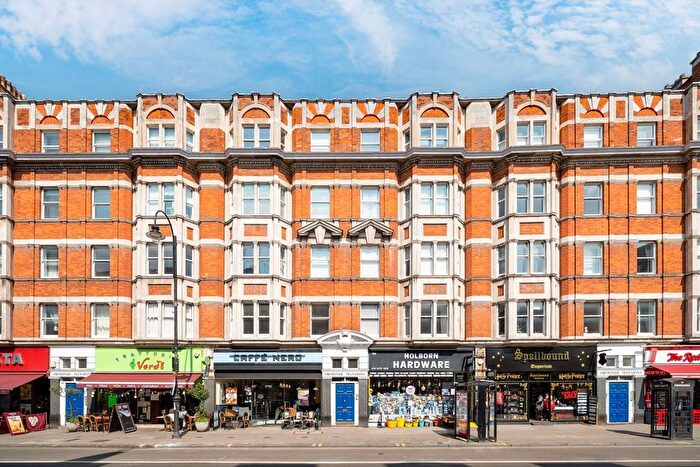 4 Bedroom Flat To Rent In Southampton Row, Holborn, WC1B