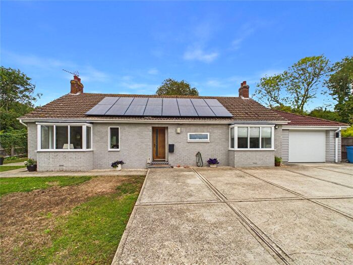 2 Bedroom Bungalow For Sale In Brent Eleigh Road, Monks Eleigh, Ipswich, Suffolk, IP7