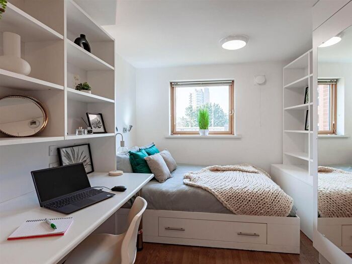 Studio To Rent In Herne Hill, London, SE24