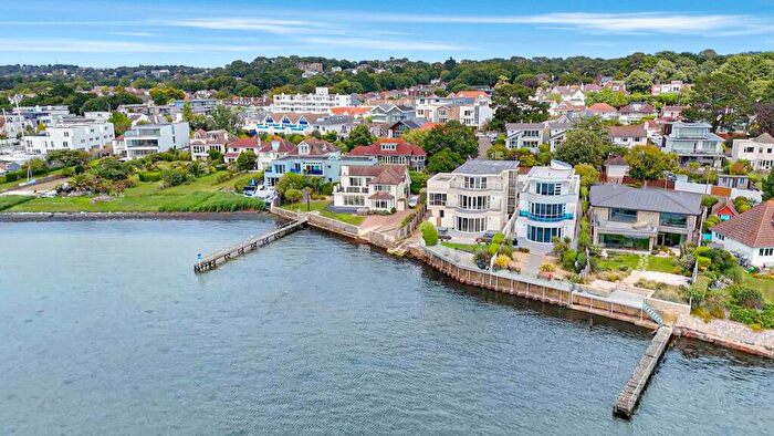 5 Bedroom Detached House To Rent In Gardens Crescent, Lilliput, BH14