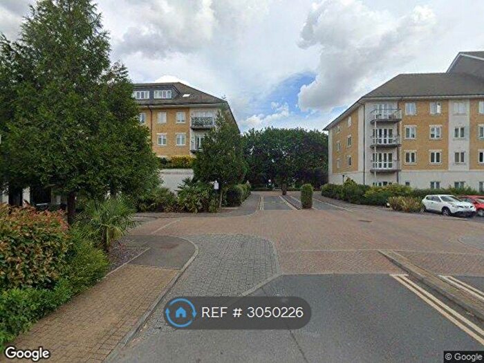 2 Bedroom Flat To Rent In Arlington House, West Drayton, UB7