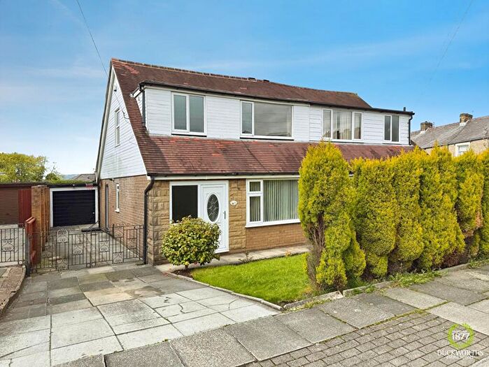 3 Bedroom Semi Detached House For Sale In Beechwood Avenue, Burnley, BB11