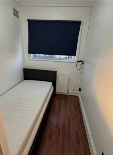 4 Bedroom Terraced House To Rent In Bournemouth Park Road, Essex, SS2