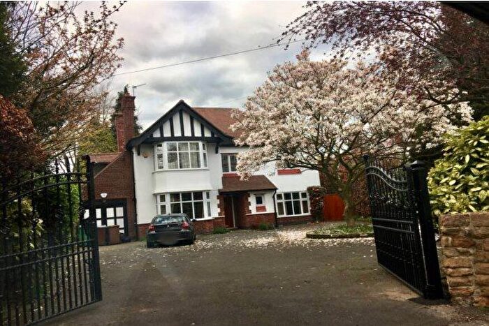 4 Bedroom Property To Rent In Derby Road, Nottingham, NG7