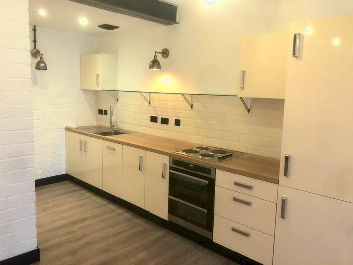 1 Bedroom Flat To Rent In Stafford Court, Bristol, BS3