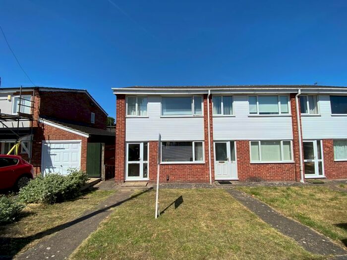 3 Bedroom Terraced House To Rent In Beech Road, Wheatley, Oxford, OX33