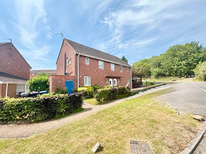 3 Bedroom Semi-Detached House For Sale In Kent Road, Brookenby, Binbrook, LN8