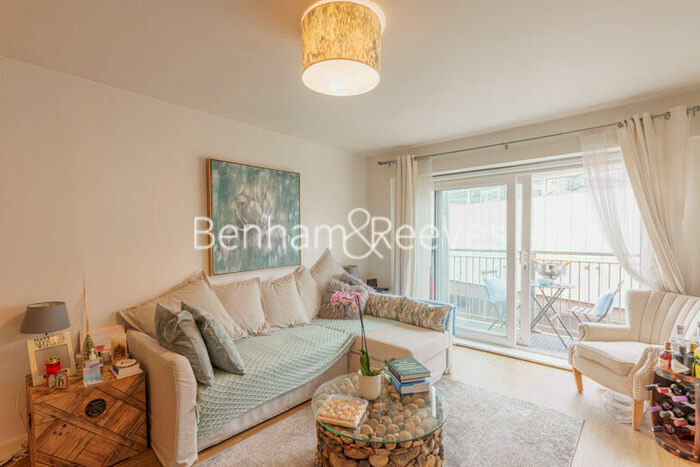 1 Bedroom Apartment To Rent In Heritage Avenue, Beaufort Park, NW9