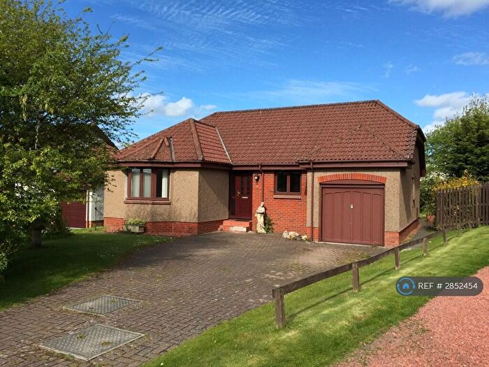 3 Bedroom Bungalow To Rent In Lathro Park, Kinross, KY13