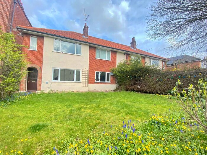 2 Bedroom Apartment To Rent In Patricia Road, Norwich, NR1