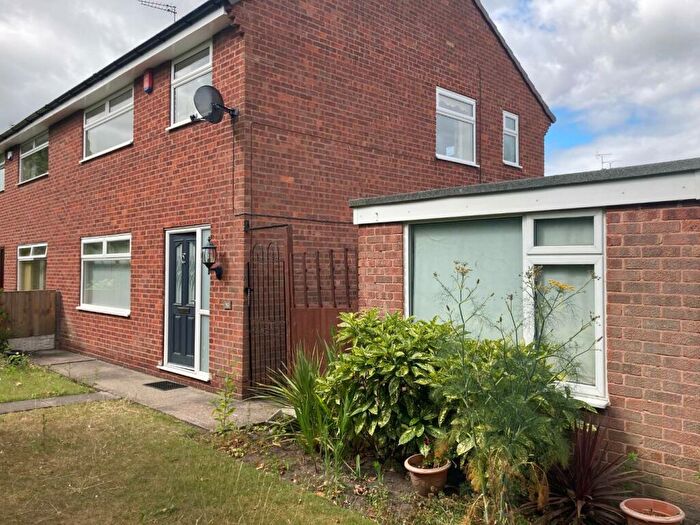 3 Bedroom Semi-Detached House To Rent In West Carr Road, Retford, DN22