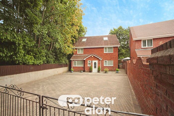 4 Bedroom Detached House For Sale In Maesglas Grove, Newport, NP20