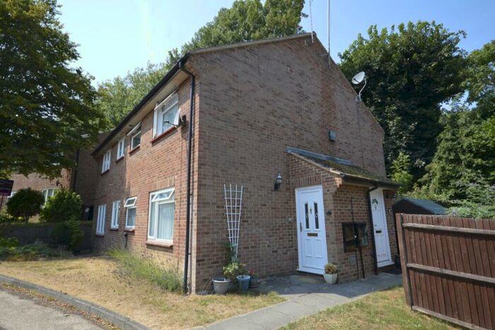 1 Bedroom End Of Terrace House To Rent In Foxden Drive, Downswood, Maidstone, Kent, ME15