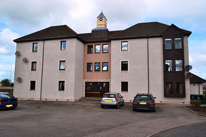 2 Bedroom Flat To Rent In Walker Court, Forres, IV36
