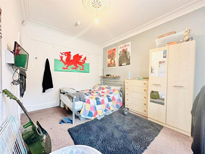 5 Bedroom House To Rent In Midland Avenue, Lenton, Nottingham, NG7