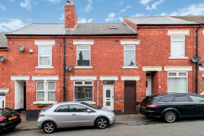 4 Bedroom Terraced House To Rent In Linden Street, Mansfield, NG19