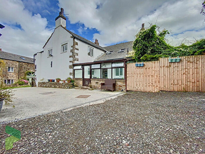 4 Bedroom Manor House For Sale In Roman Road, Eccleshill, BB3