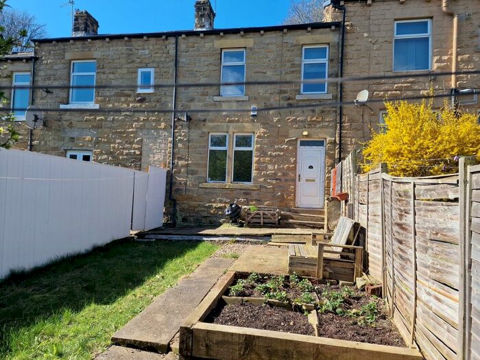 2 Bedroom Terraced House To Rent In Primrose Hill, Batley, WF17