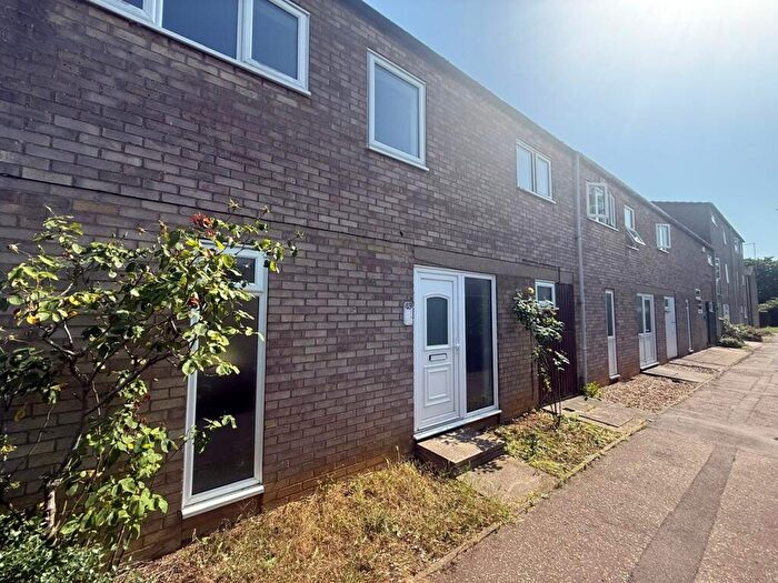 3 Bedroom End Of Terrace House For Sale In Odecroft, Peterborough, PE3