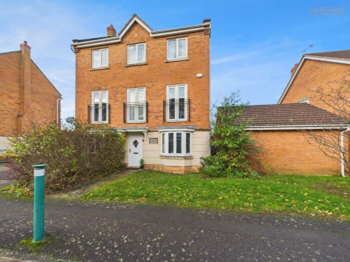 4 Bedroom Detached House For Sale In Reedland Way, Hampton Vale, Peterborough, PE7