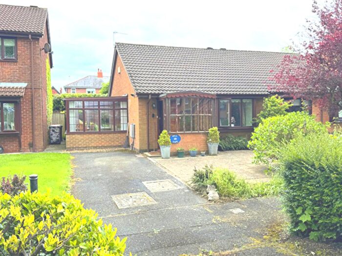 2 Bedroom Semi Detached Bungalow For Sale In Regent Park, Preston, PR2